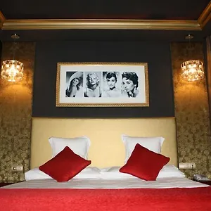 https://hotel-anos-50.hotelsinnerja.org