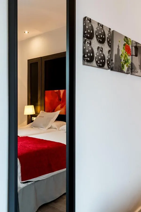Hotel Sevilla 2*,